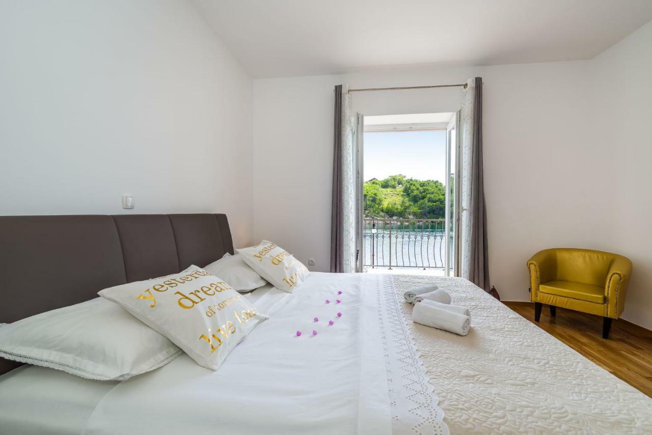Apartment Newcity Novigrad  Exterior photo