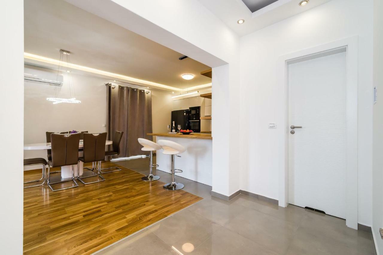 Apartment Newcity Novigrad  Exterior photo